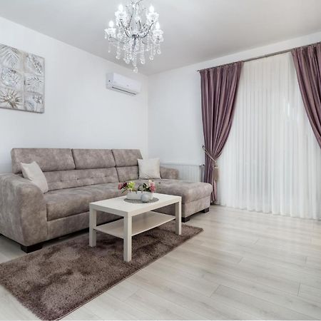 אורדאה Premier Apartment Luceafarul מראה חיצוני תמונה