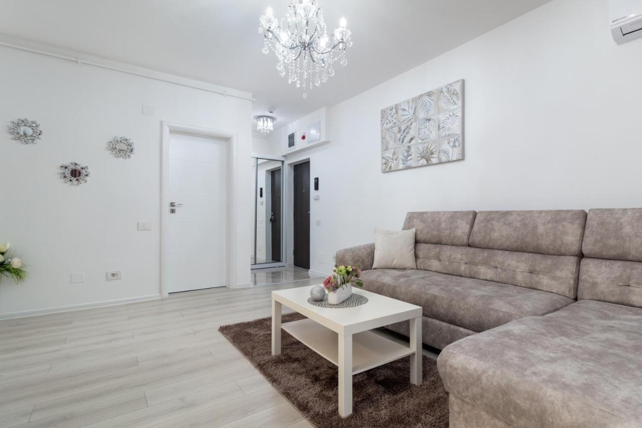 אורדאה Premier Apartment Luceafarul מראה חיצוני תמונה