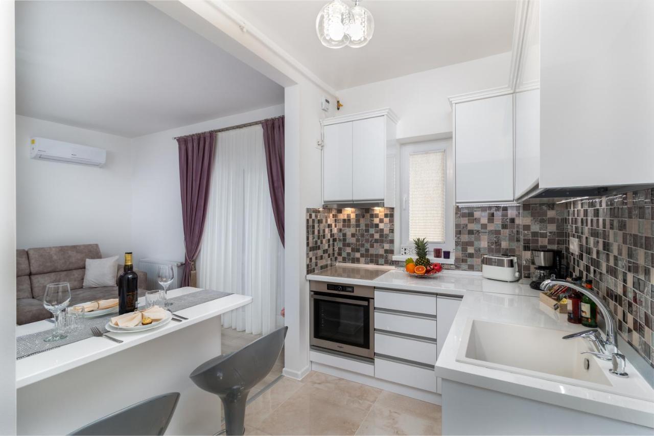 אורדאה Premier Apartment Luceafarul מראה חיצוני תמונה